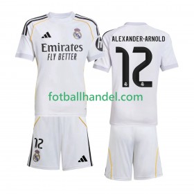 Barn Fotballdrakter Real Madrid Alexander-Arnold 12 Hjemme 2025-26 Kortermet